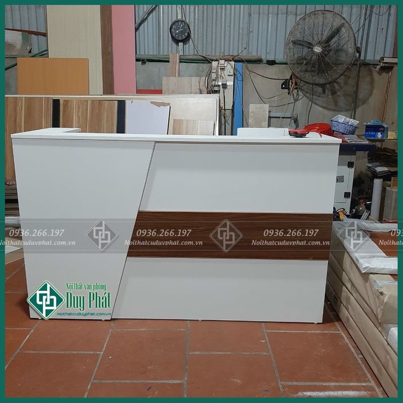 Quầy Tiếp Tân Melamine 8 Quầy dạng đứng