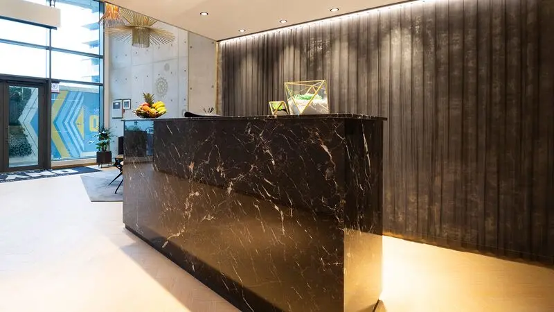 Quầy lễ tân đá sang trọng 7 quầy lễ tân MDF
