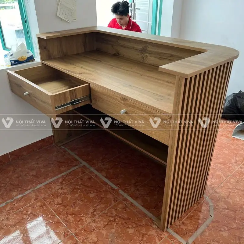 Quầy lễ tân đẹp bằng gỗ 7 Quầy lễ tân cao cấp