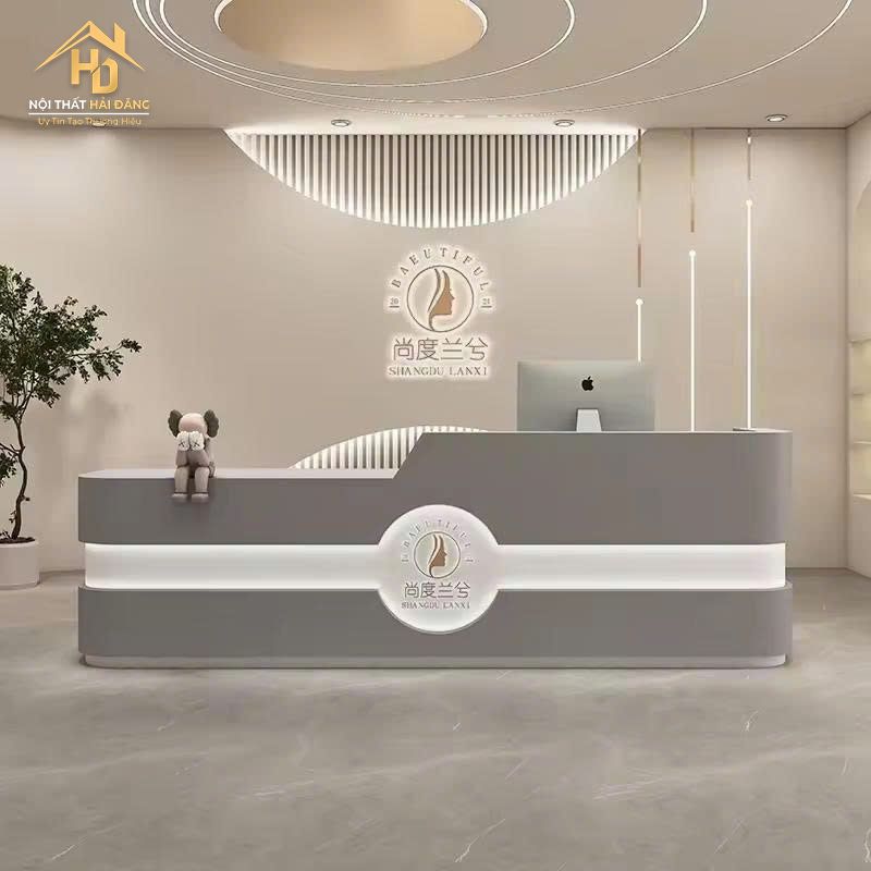 Hình ảnh quầy lễ tân chữ L hiện đại
