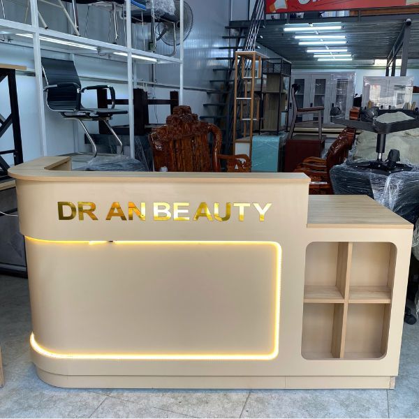 Gia Công Quầy Lễ Tân 3 Quầy lễ tân chữ U