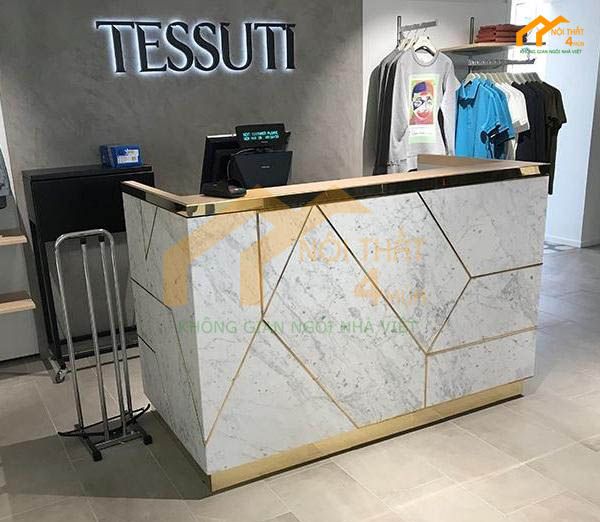 Quầy thu ngân shop thời trang chủ u